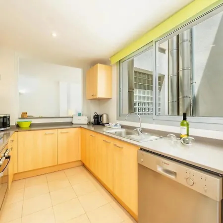 Mar Apartment *